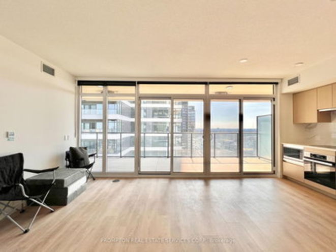 1 Concord Cityplace Way, Toronto rendering 1