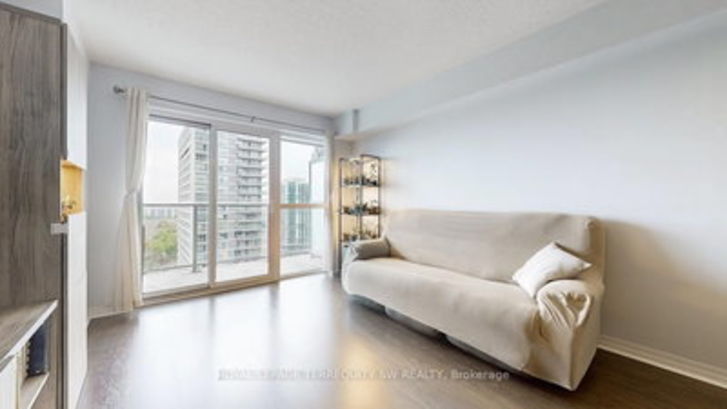 150 East Liberty Street, Toronto rendering 1