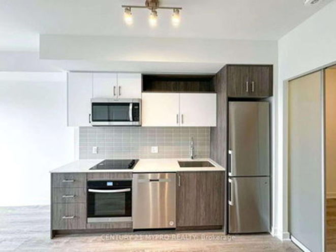 1815 Yonge Street, Toronto rendering 1