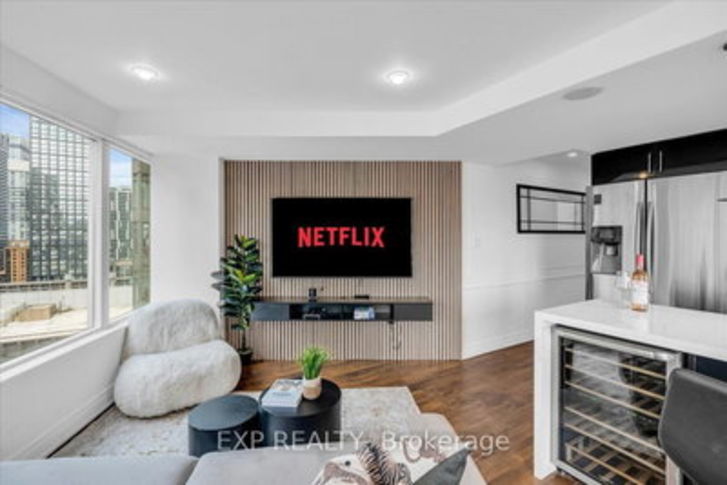 210 Victoria Street, Toronto rendering 1