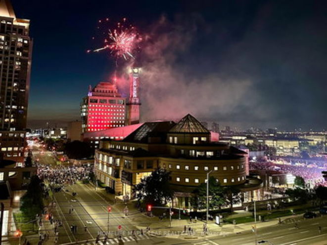 330 Burnhamthorpe Road, Mississauga rendering 1