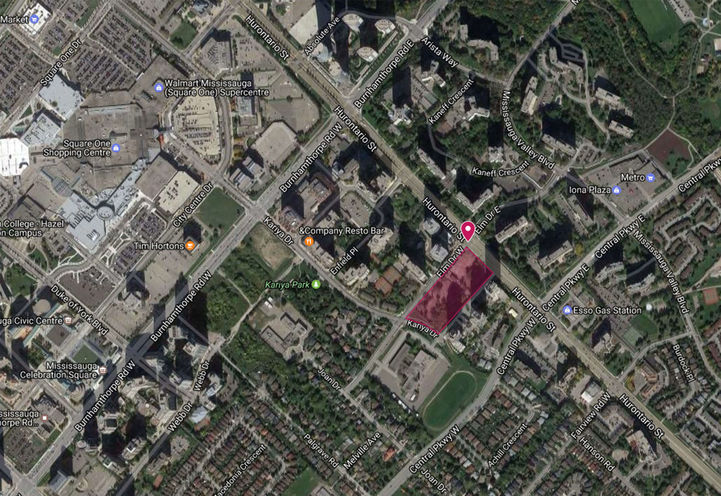 Edge Towers in Mississauga on Hurontario St