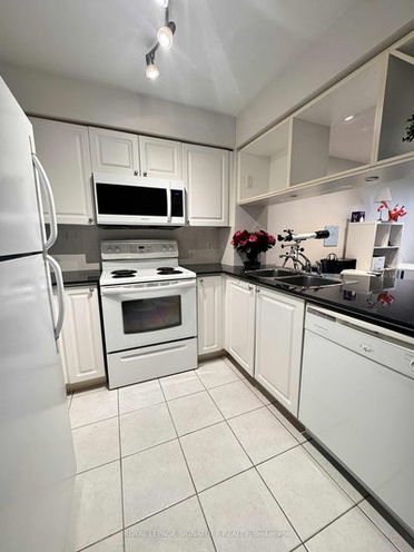 4090 Living Arts Drive, Mississauga rendering 1