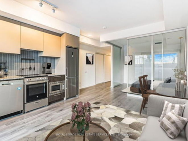 4208 Dundas Street W, Toronto rendering 1