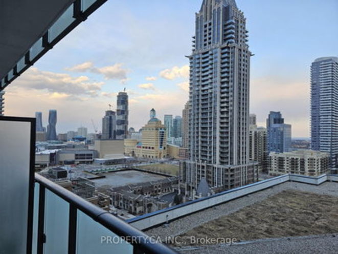 430 Square One Drive E, Mississauga rendering 1