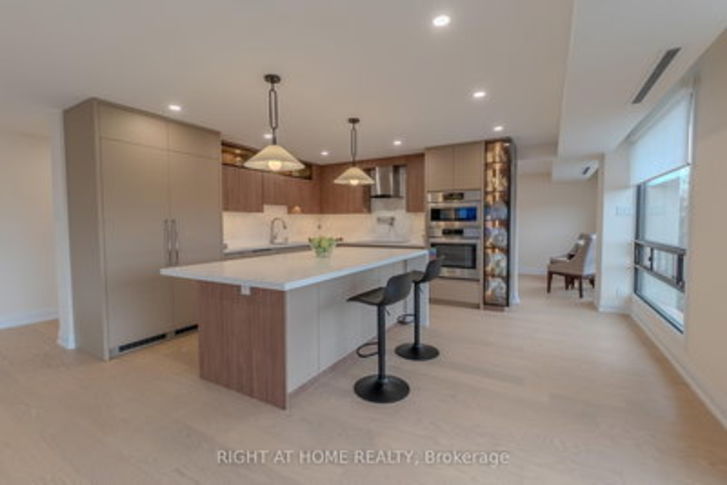 447 Walmer Road, Toronto rendering 1