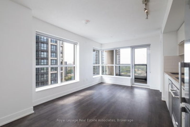 7 Mabelle Avenue, Toronto rendering 1