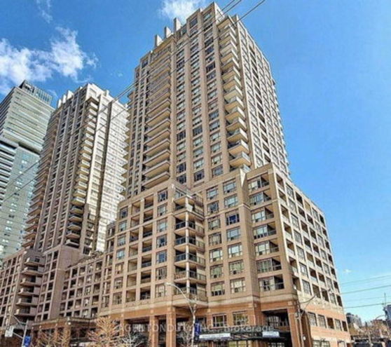 909 Bay Street, Toronto rendering 1