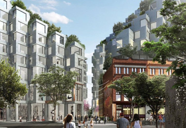 Looking at The BIG King Toronto Condos from the Street