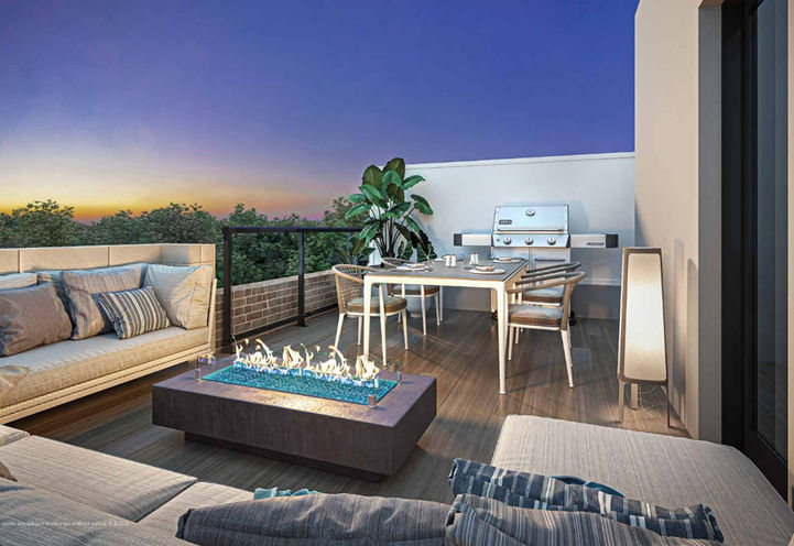 Downtown Aura Towns Private Rooftop Terrace