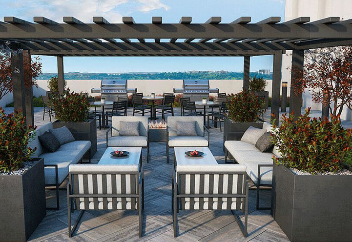 Four Me Condos Rooftop Terrace with BBQ and Dining