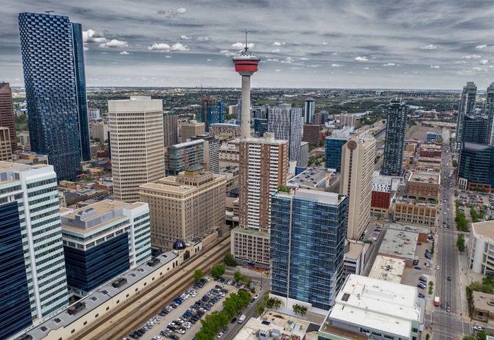 Gallery Condos Bird's Eye View of Tower and Downtown Core