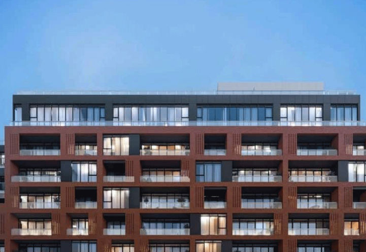 James House Condos, Skyline View