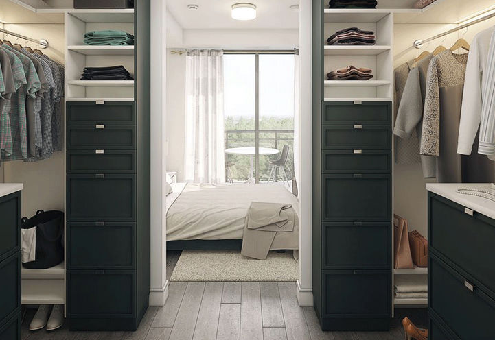 Kennedy Circle Condos Closet