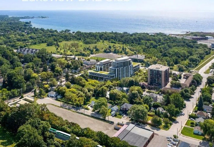 Lakeview DXE Club Close Up Aerial View