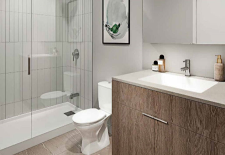 Metro Park Condos - Suite Bathroom