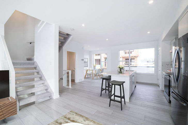 Midtown Towns Edmonton Kitchen & Dining Room Interior