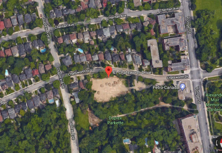 41 Chatsworth Drive Condos